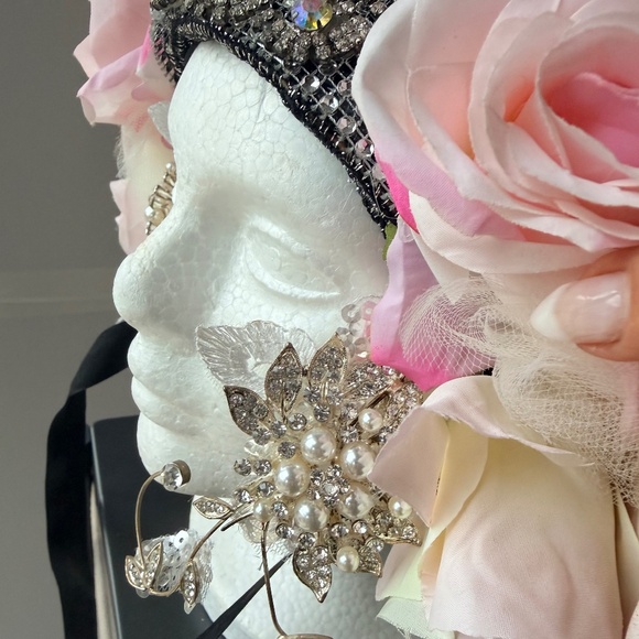 Floral Decor Head Piece main image 9